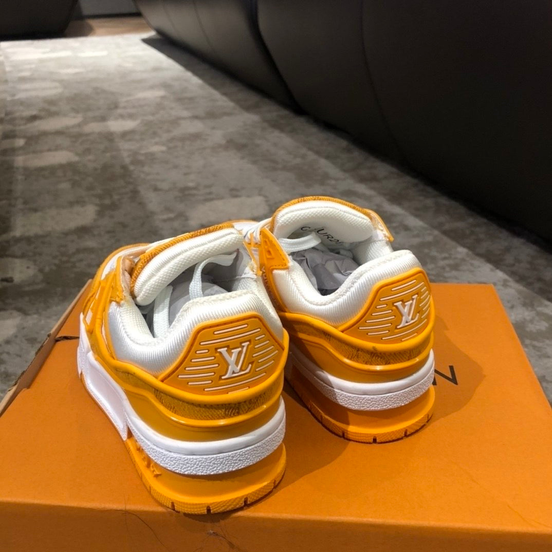Kids Trainers