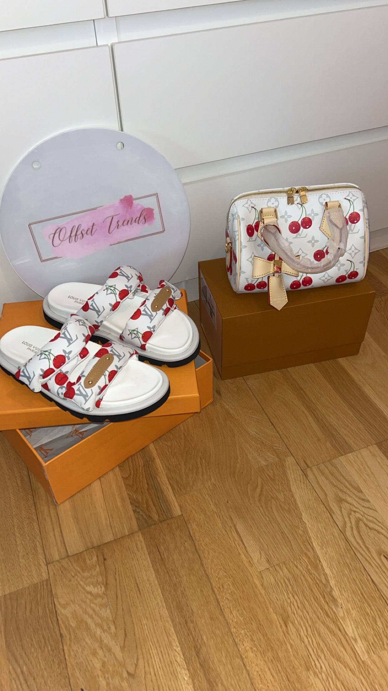 White Cherry Slider&Bag Set