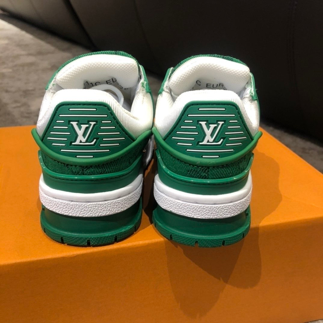 Kids Trainers