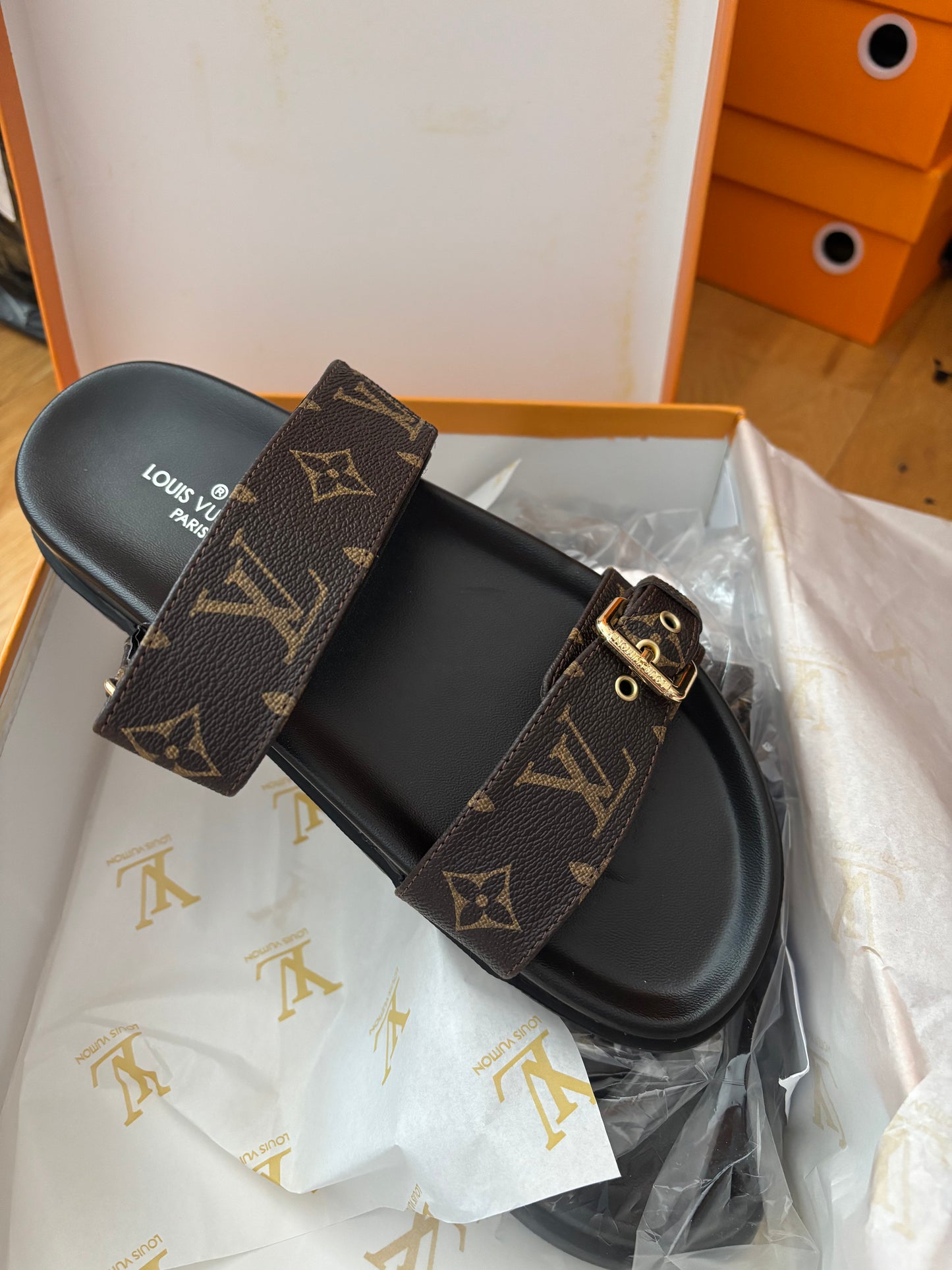Sandals IN STOCK