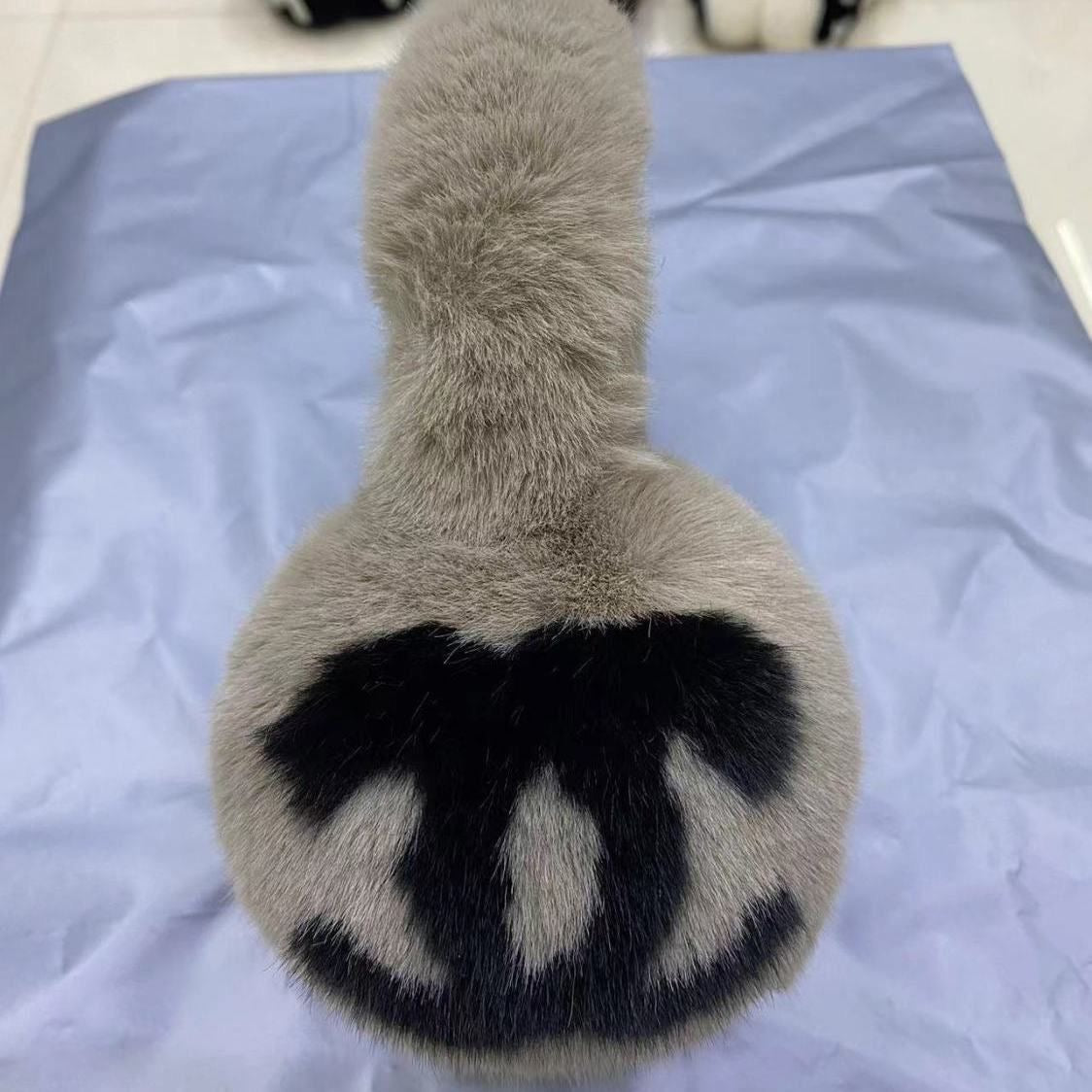 Earmuffs (NO BOX)