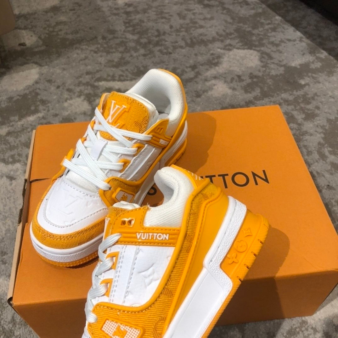 Kids Trainers