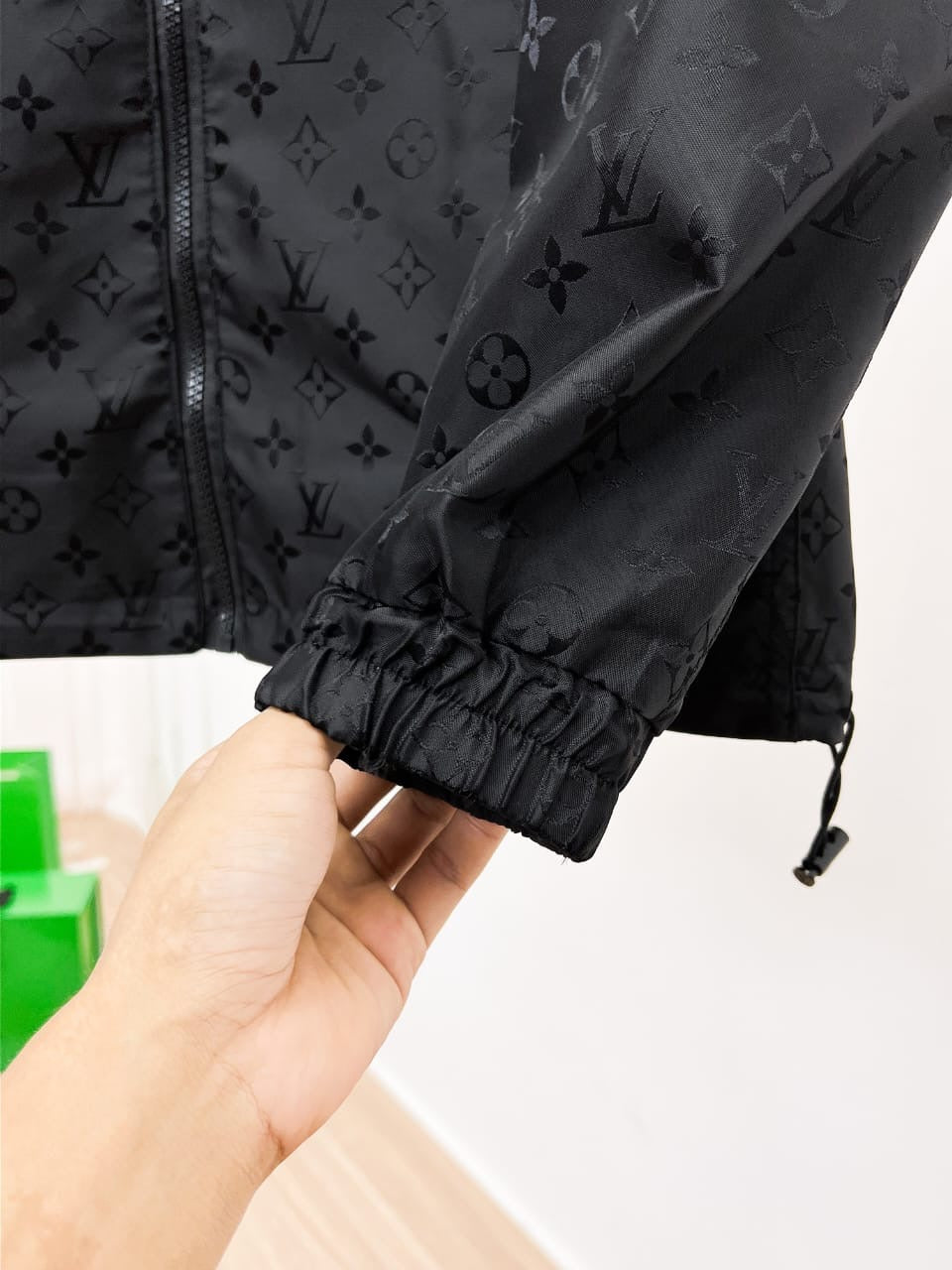 Jackets SMALL FITTING