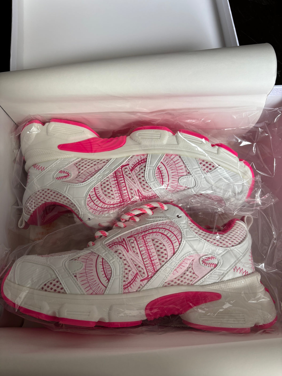 Trainers IN STOCK