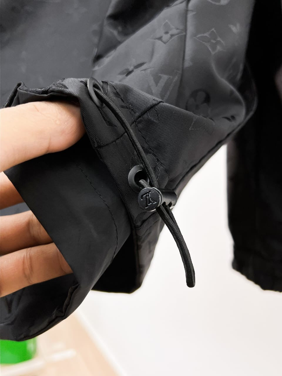 Jackets SMALL FITTING