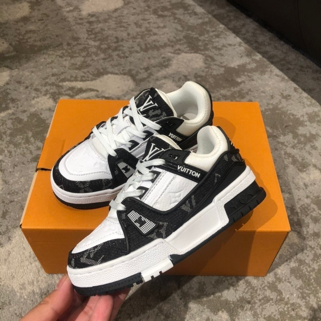 Kids Trainers