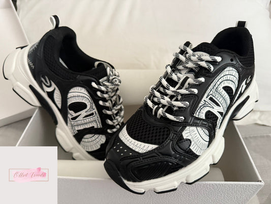 Black&White Trainers