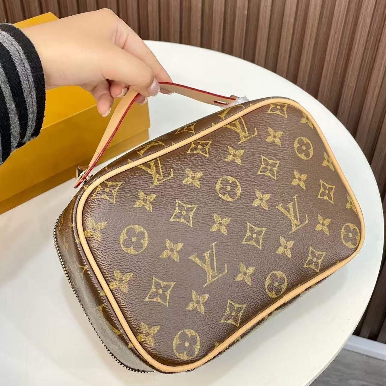 Wash Bag