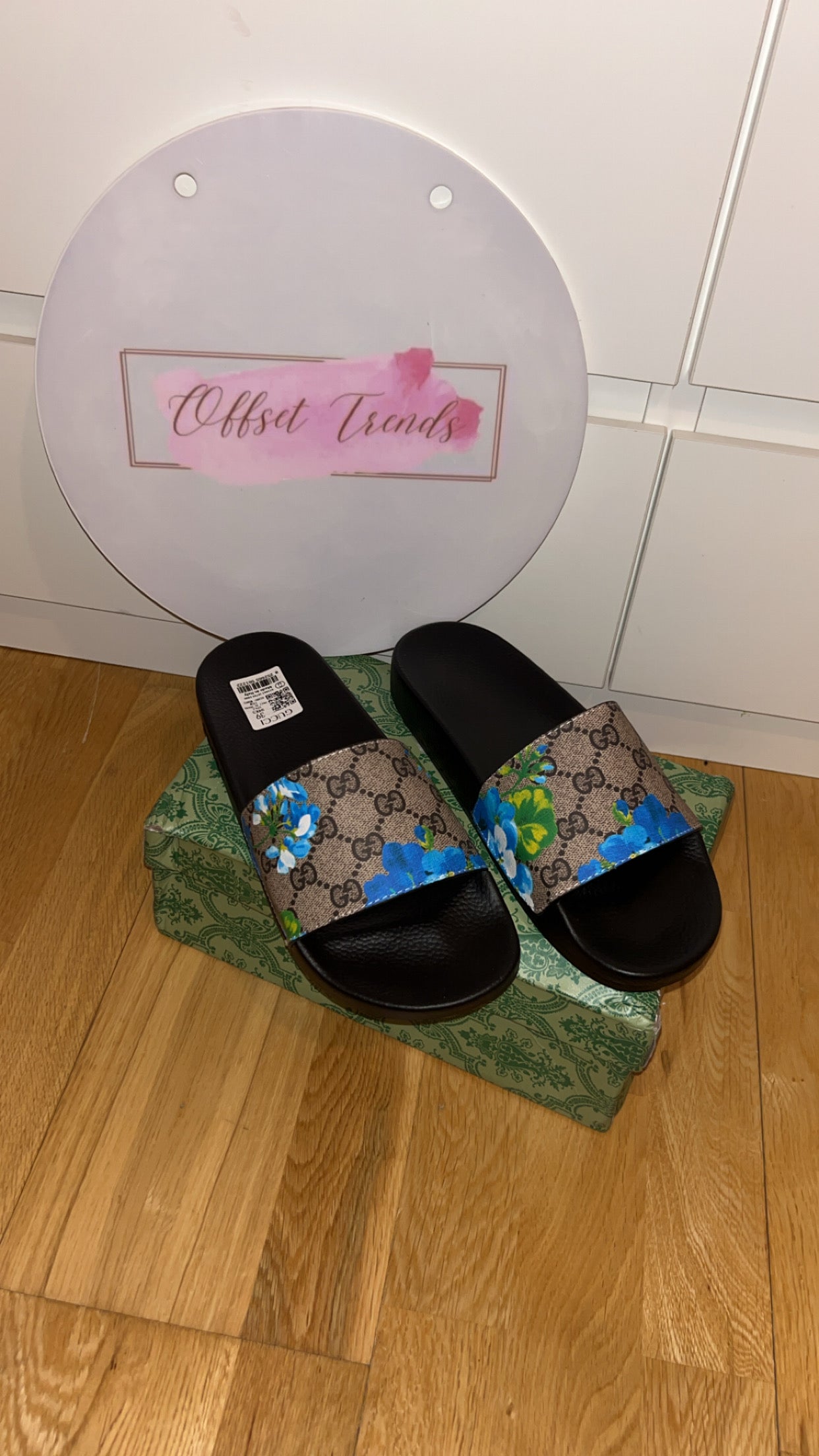 Blue Floral Sliders