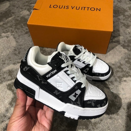 Kids Trainers