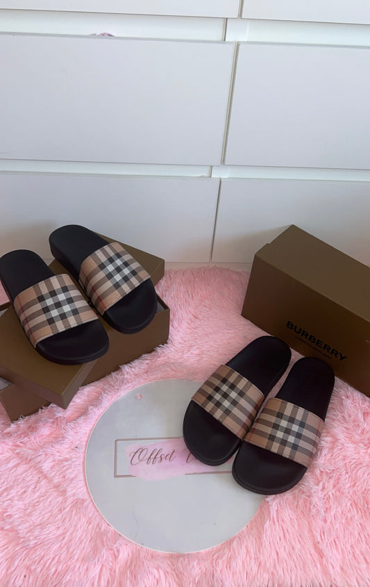2 Pairs Of Sliders