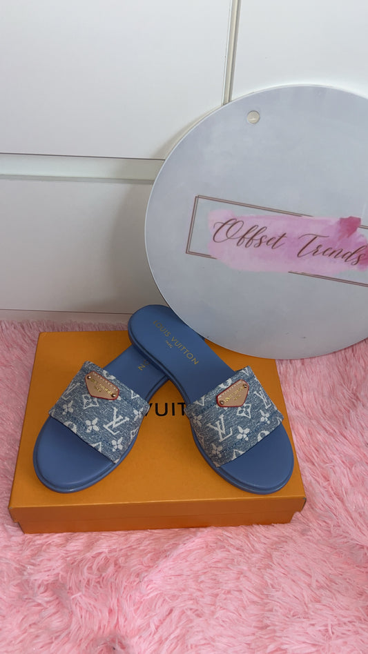 Sandals1 IN STOCK
